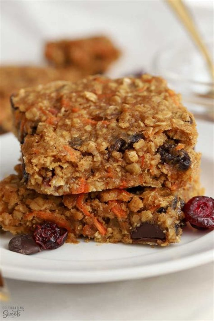 Breakfast Bars {Fully Loaded} - Celebrating Sweets