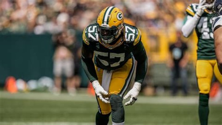 Brenton Cox Jr. Net Worth: Details About Ras, Draft, NFL, Stats, Age, Dad - SarkariResult