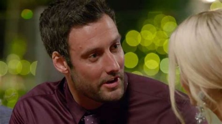 Charlie Newling's Passing: Tragic Details of 'The Bachelorette' Star's Death - SarkariResult