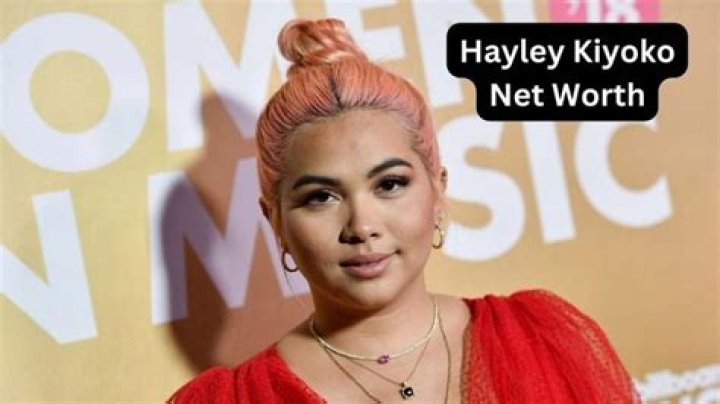 Hayley Kiyoko Net Worth: Details About Singing, Age, Gf, Salary, Career - SarkariResult