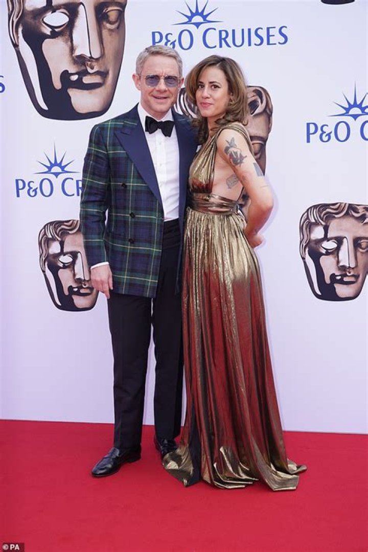 Martin Freeman And Girlfriend Rachel Mariam Look So In Love On Red Carpet - SarkariResult