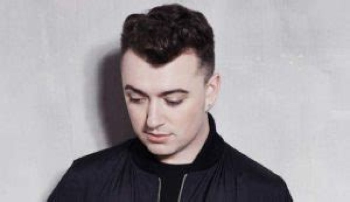 Sam Smith Height, Weight, Body Measurements, Shoe Size