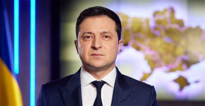 Volodymyr Zelenskyy Height, Weight, Body Measurements, Shoe Size