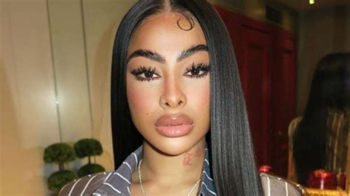 Yailin la Mas the Most Viral's Age, Net Worth, Height, and Yailin the Most Viral's Sister - SarkariResult